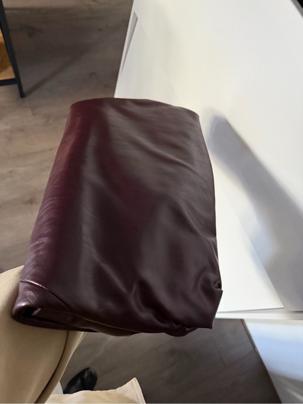 Zara Women's faux Leather Foldover Clutch in Deep Burgundy - Picture 3 of 10